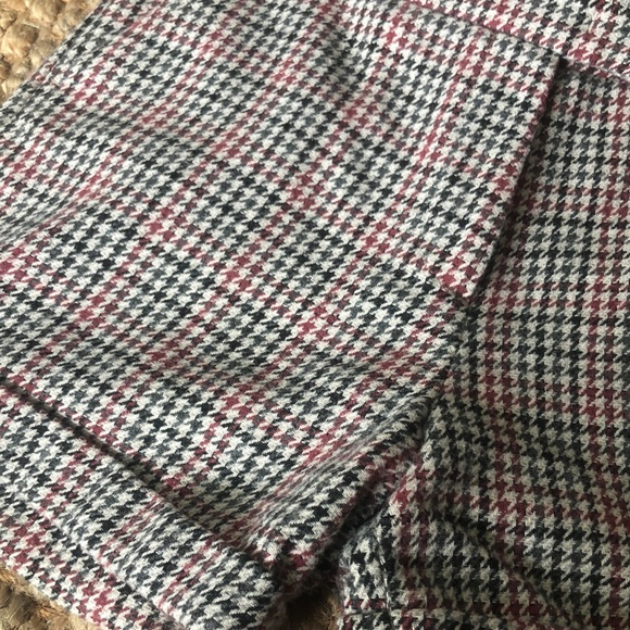 Woolen H&M Shorts in houndstooth - Picture 2 of 6